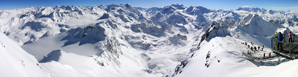 het Mont Fort gletsjer skigebied in Zwitserland